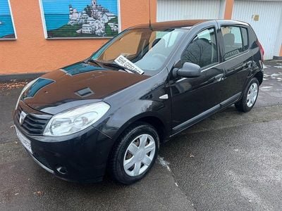 Gebraucht Dacia Sandero 75 PS (55 kW) 2011 Schwarz Limousine