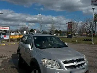 Gebraucht Chevrolet Captiva 120 PS (88 kW) 2026 Silber SUV