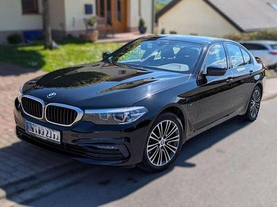Second-hand BMW 530e Sport Line 184 CP (135 kW) 2019 Negru Berlinǎ