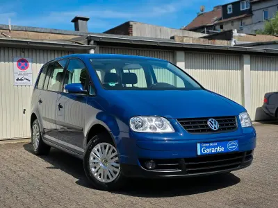 Gebraucht VW Touran 105 PS (77 kW) 2004 Blau Van / Kleinbus