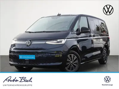 Używany VW Multivan Style 150 KM (110 kW) 2024 Niebieski Minivan