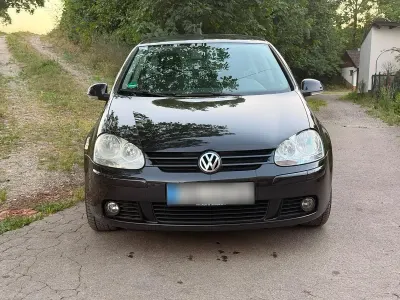 Gebraucht VW Golf V Comfortline 102 PS (75 kW) 2007 Schwarz Limousine
