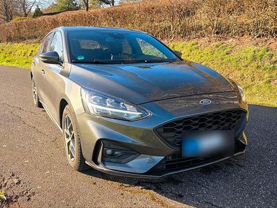 Usata Ford Focus ST-Line 125 CV (91 kW) 2019 Grigio Berlina