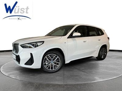 Gebraucht BMW iX1 M Sport 225 kW (306 PS) 2025 Weiß SUV