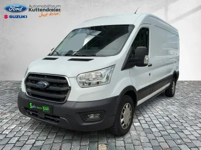 Gebraucht Ford Transit Trend 131 PS (96 kW) 2022 Frostweiß Limousine