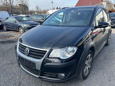 VW Touran Cross