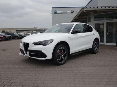 Usata Alfa Romeo Stelvio Veloce 280 CV (205 kW) 2024 Bianco SUV