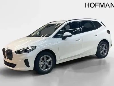 Nouă BMW 218 Luxury Line 136 CP (100 kW) 2025 Alb Break