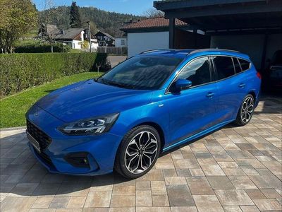 Second-hand Ford Focus ST-Line 150 CP (110 kW) 2019 Albastru Berlinǎ