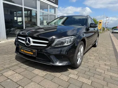 Gebraucht Mercedes C200 150 PS (110 kW) 2019 Schwarz Kombi