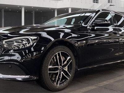 Gebraucht Mercedes E300 194 PS (142 kW) 2022 Schwarz Kombi