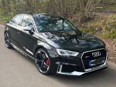 Second-hand Audi RS3 Sport 400 CP (294 kW) 2018 Negru Berlinǎ