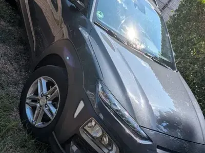 Gebraucht Hyundai Kona Pure 120 PS (88 kW) 2019 Grau SUV
