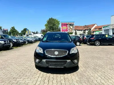 Gebraucht SsangYong Korando 175 PS (128 kW) 2012 Schwarz SUV