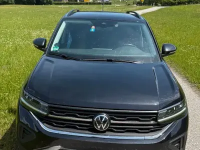 Gebraucht VW T-Cross R-line 116 PS (85 kW) 2024 Schwarz SUV