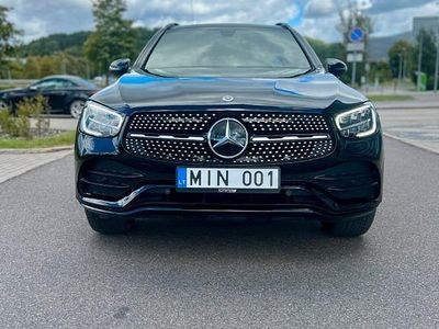 Mercedes GLC300
