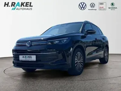 Gebraucht VW Tiguan 150 PS (110 kW) 2025 Schwarz SUV