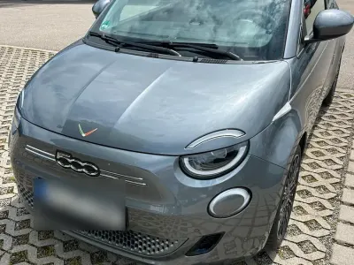 Gebraucht Fiat 500e La Prima 86 kW (118 PS) 2023 Grau Cabrio