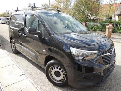 Usado Opel Combo Selection 131 HP (96 kW) 2020 Preto Monovolume
