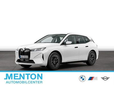 Gebraucht BMW iX 300 kW (408 PS) 2025 Weiß SUV