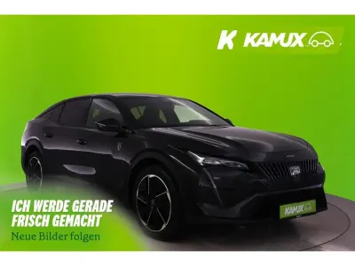 Gebraucht Peugeot 408 GT 131 PS (96 kW) 2023 Black pearl paint/painted metallic ext trim type SUV