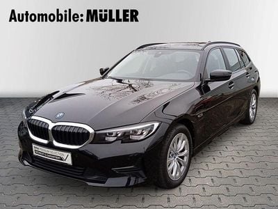 Gebraucht BMW 320e Advantage 163 PS (119 kW) 2022 Schwarz Kombi