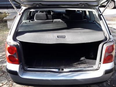 Gebraucht VW Passat 116 PS (85 kW) 2001 Silber metallic Kombi