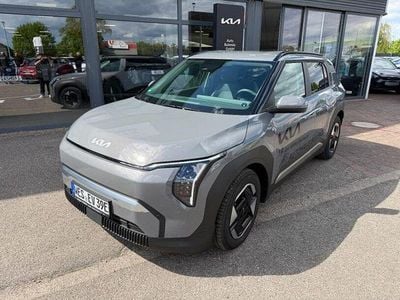Second-hand Kia EV3 Earth 150 kW (204 CP) 2025 Gri SUV