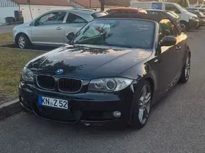 Gebraucht BMW 123 Cabriolet M Sport 204 PS (150 kW) 2010 Schwarz Cabrio