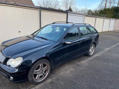 Schwarz Gebraucht 2007 Mercedes C180 Classic Limousine | 3.490 € (Guter Preis)