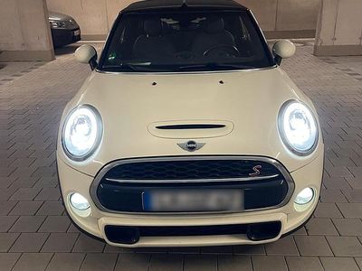 Weiß Gebraucht 2017 Mini Cooper SD Cabriolet Chili Cabrio | 18.950 €
