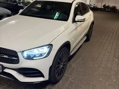 Gebraucht Mercedes GLC400d AMG 330 PS (242 kW) 2022 Weiß SUV