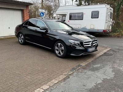 Usata Mercedes E220 194 CV (142 kW) 2019 Nero Berlina