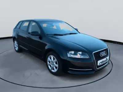 Gebraucht Audi A3 Ambiente 125 PS (91 kW) 2010 Schwarz Kleinwagen