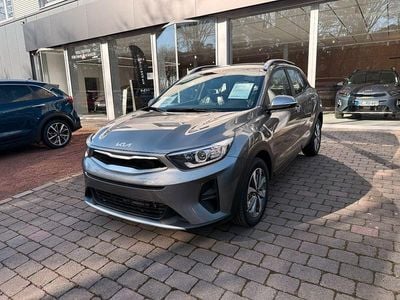 Neu Kia Stonic Vision 101 PS (74 kW) 2025 Schwarz SUV