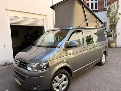 Gebraucht VW California Comfortline 179 PS (131 kW) 2013 Grau Van