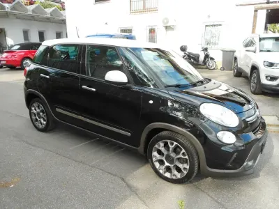 Gebraucht Fiat 500L Trekking 120 PS (88 kW) 2016 Schwarz Van / Kleinbus