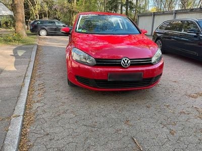 Usata VW Golf VII 86 CV (63 kW) 2012 Rosso Utilitaria
