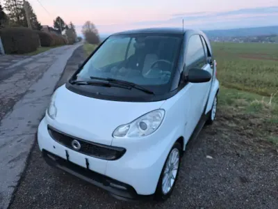 Gebraucht Smart ForTwo Coupé Pure 54 PS (39 kW) 2014 Weiß Coupé