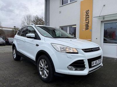 Gebraucht Ford Kuga Titanium 150 PS (110 kW) 2015 Weiß SUV