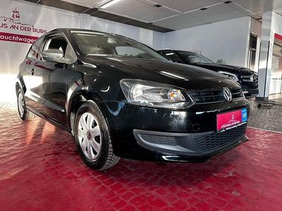 Ebenholzschwarz Gebraucht 2014 VW Polo Trendline Kleinwagen | 5.999 € (Fairer Preis)