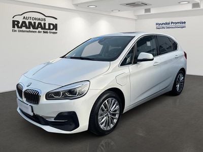 Second-hand BMW 225 Active Tourer Luxury Line 224 CP (164 kW) 2020 Alb Monovolum