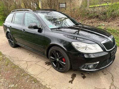 gebraucht Skoda Octavia VRS 2.0 Diesel NAVI SHZ ALCANTARA SITZE