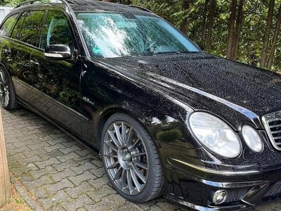Mercedes E63 AMG