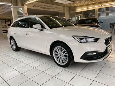 Weiß Gebraucht 2021 Seat Leon XCELLENCE Kombi | 14.990 € (Etwas zu teuer)