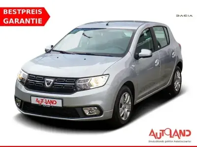 Używany Dacia Sandero Acces 73 KM (53 kW) 2020 Szary SUV