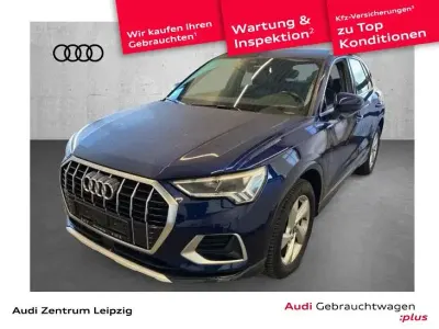 Gebraucht Audi Q3 Ambiente 150 PS (110 kW) 2022 Navarrablau metallic SUV