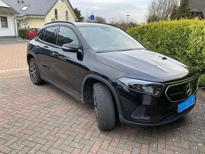 Schwarz Gebraucht 2023 Mercedes EQA250+ Electric Art SUV | 31.500 € (Fairer Preis)