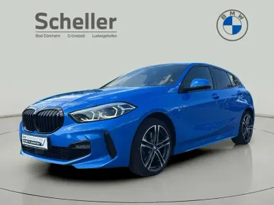 Gebraucht BMW 120 M Sport 190 PS (139 kW) 2023 Misano blau Kleinwagen