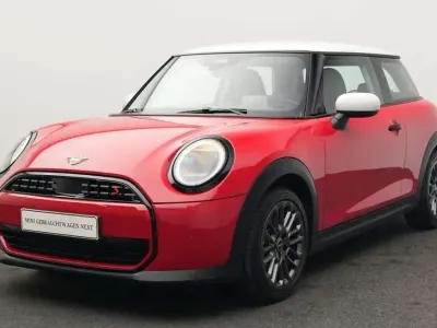Gebraucht Mini Cooper S Classic 204 PS (150 kW) 2025 Rot Kleinwagen